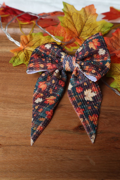 Plaid Leaves