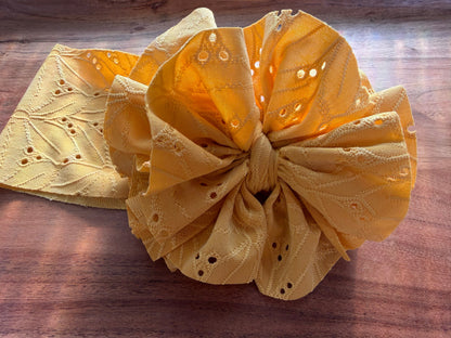 Honey Eyelet